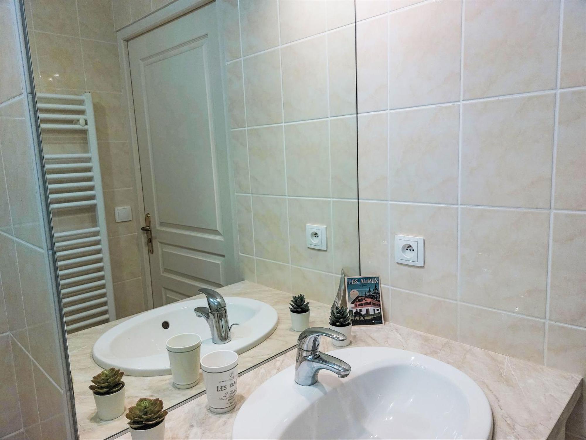 Domaine De Crespin Appartement *